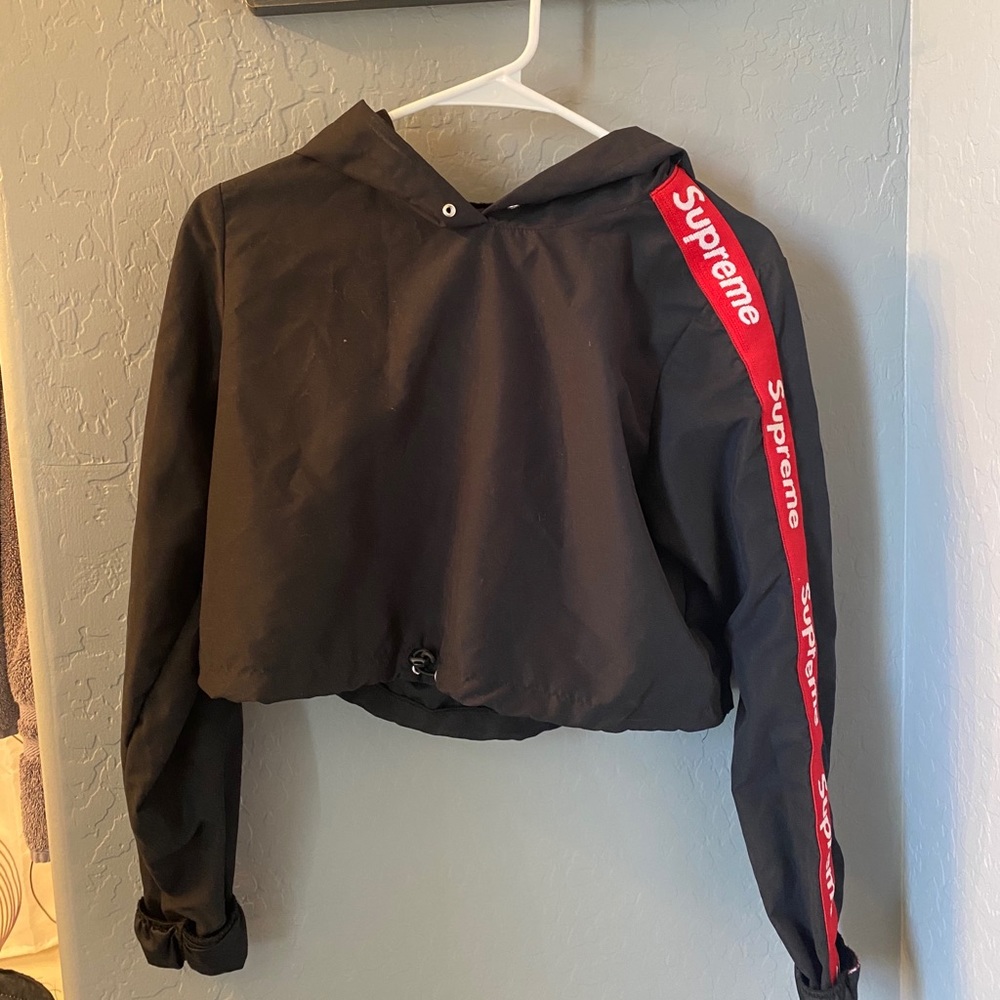 Supreme cropped black jacket